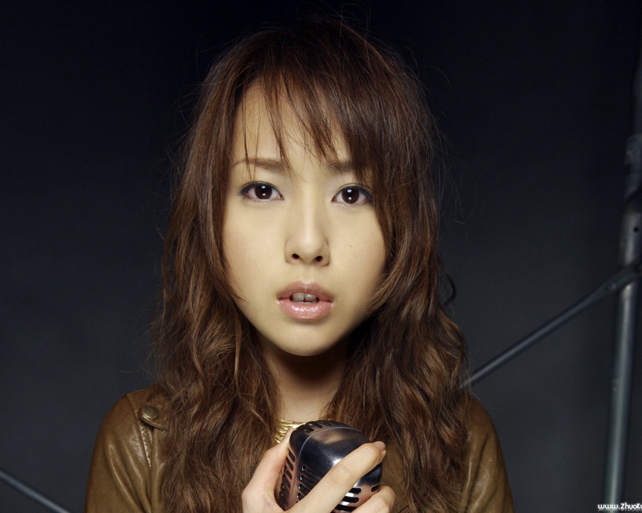Erika Toda Wallpaper Album #1 - 1280x1024