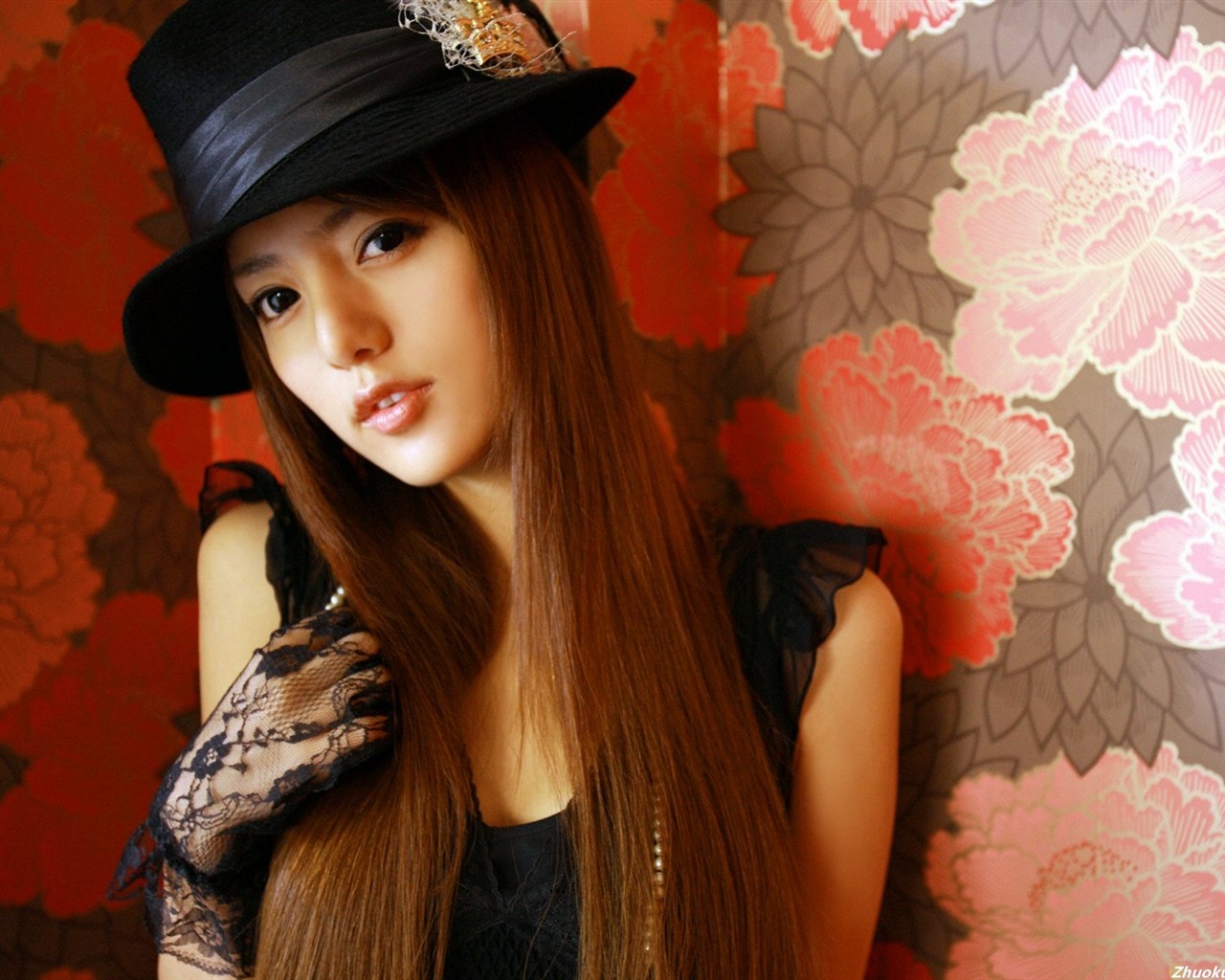 Alan Japan sexy actress photo #14 - 1280x1024