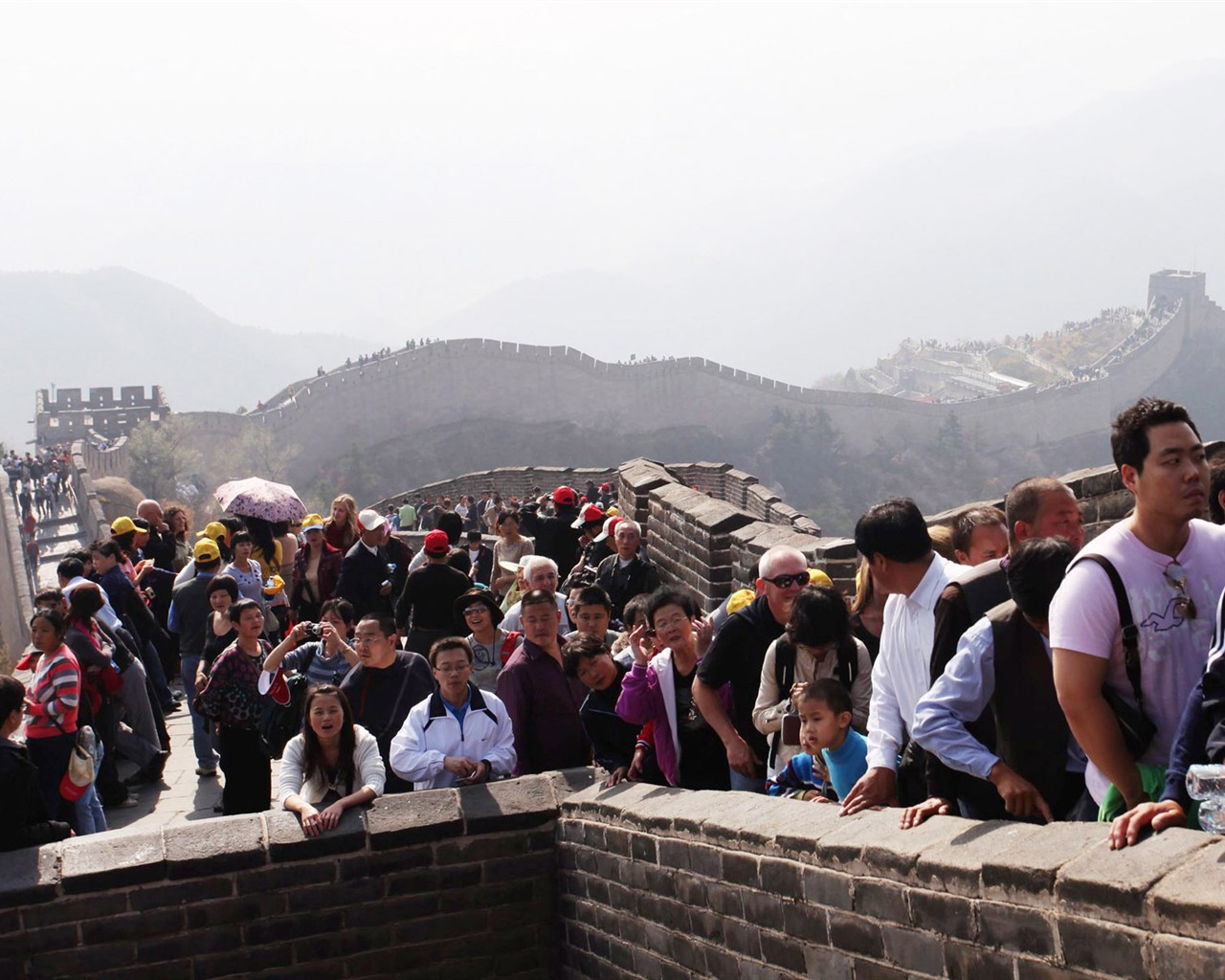 Peking Tour - Badaling Velká čínská zeď (GGC práce) #2 - 1280x1024
