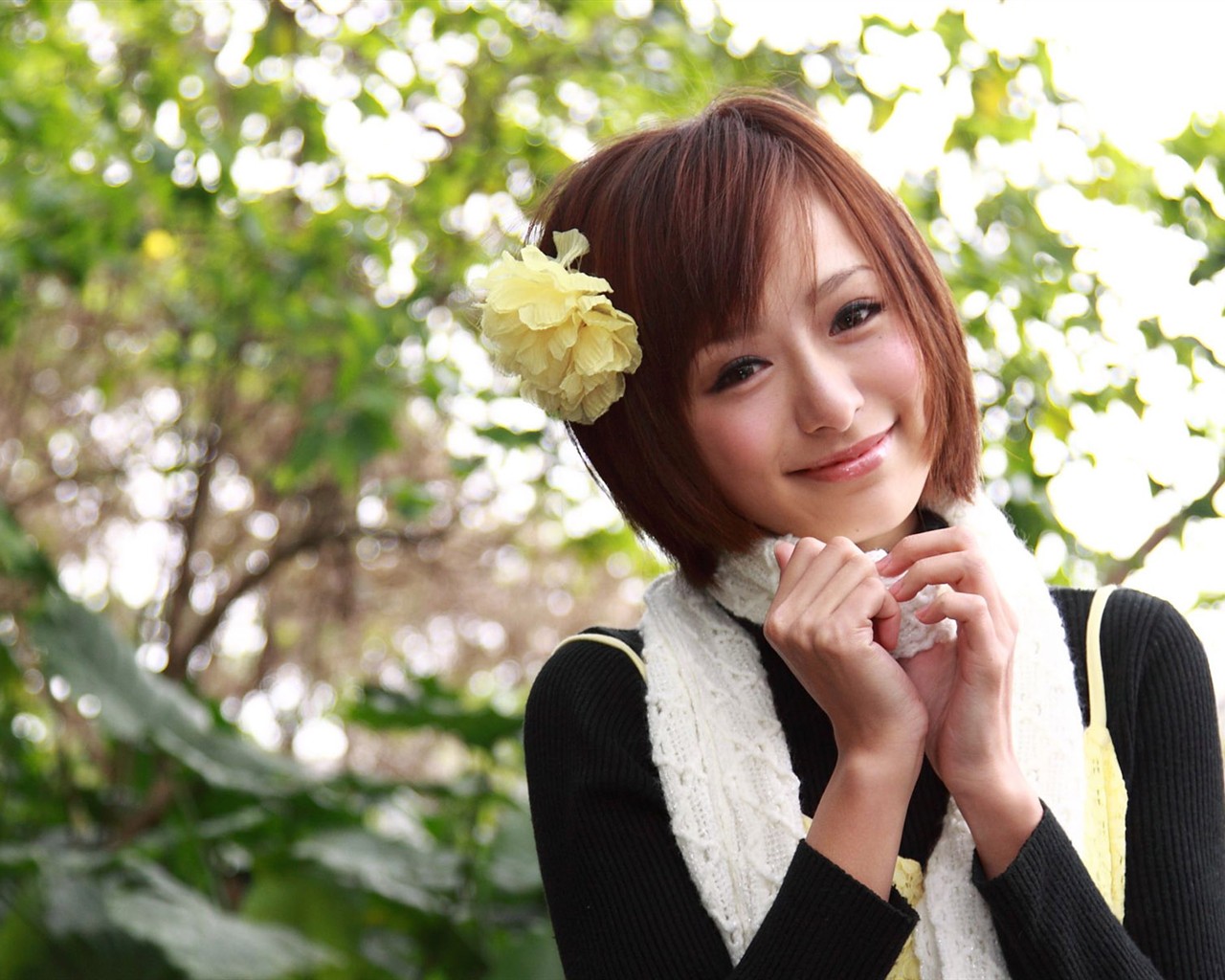 Tchaj-wan MM Yin Fu wallpaper album (2) #37 - 1280x1024