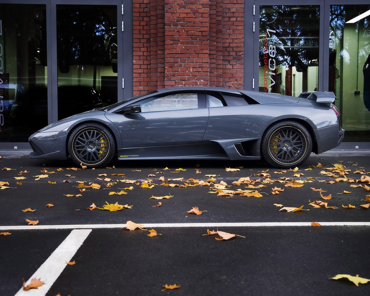 Enfriar coches Lamborghini Wallpaper #15 - 1280x1024