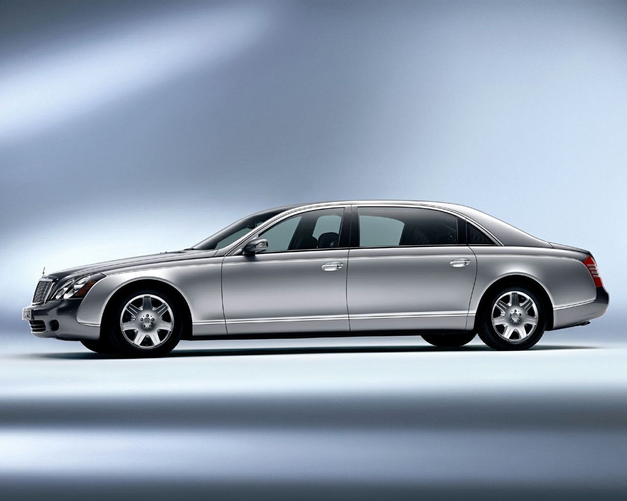 Maybach luxusní vozy wallpaper #35 - 1280x1024