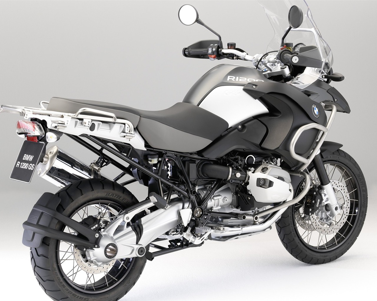 2010 BMW motocykl na plochu #30 - 1280x1024