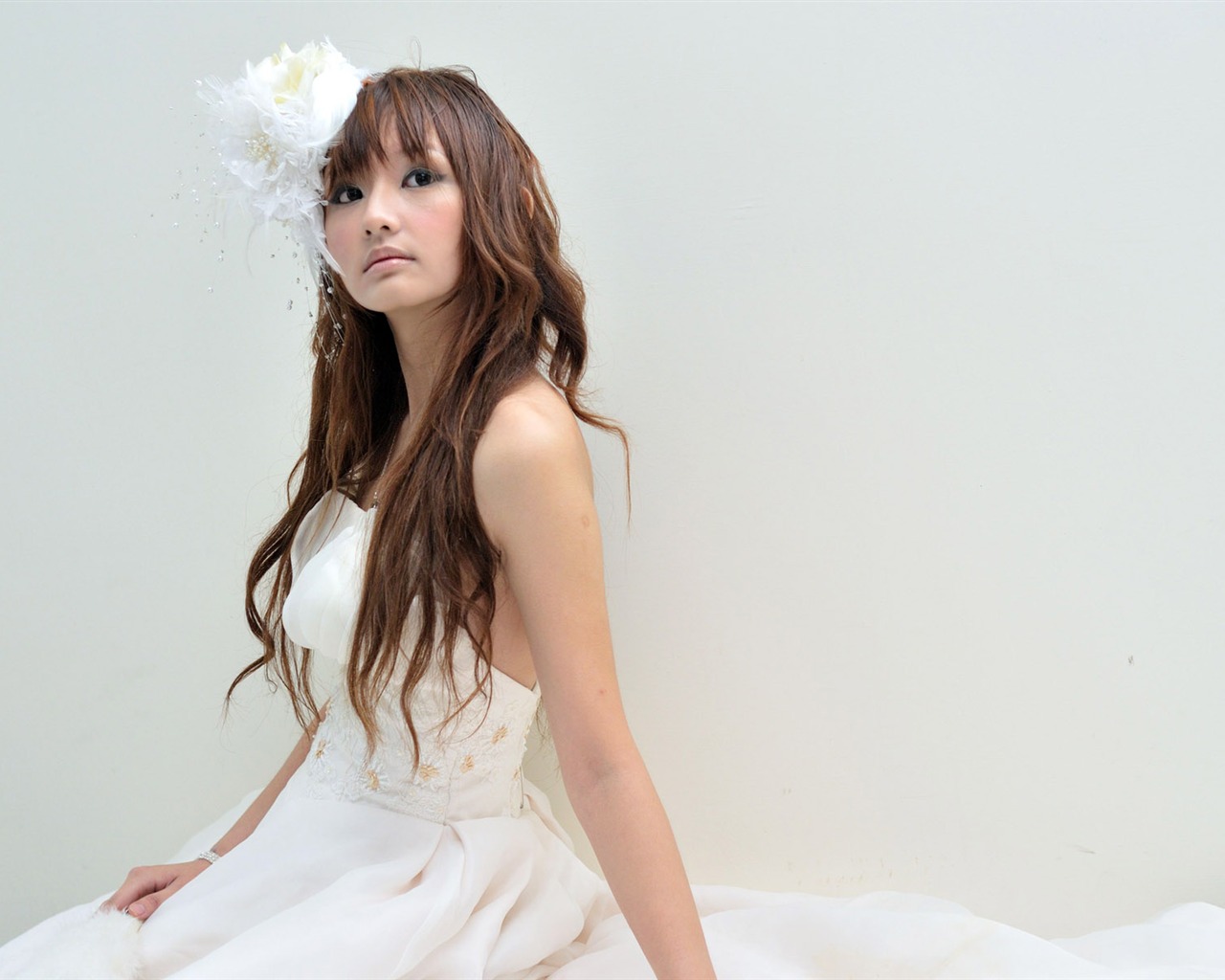 Beautiful pure bride wallpaper #3 - 1280x1024