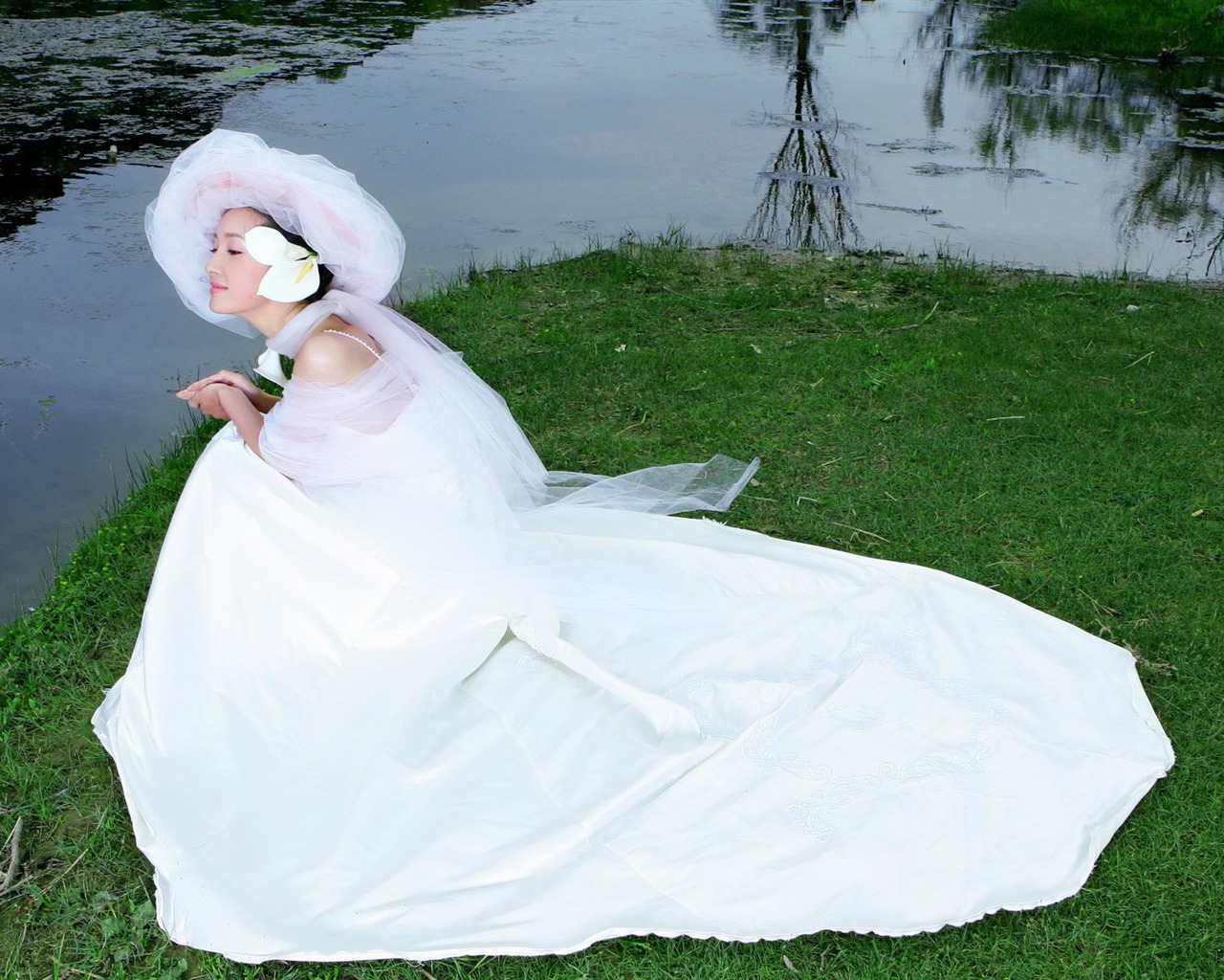 Beautiful pure bride wallpaper #5 - 1280x1024