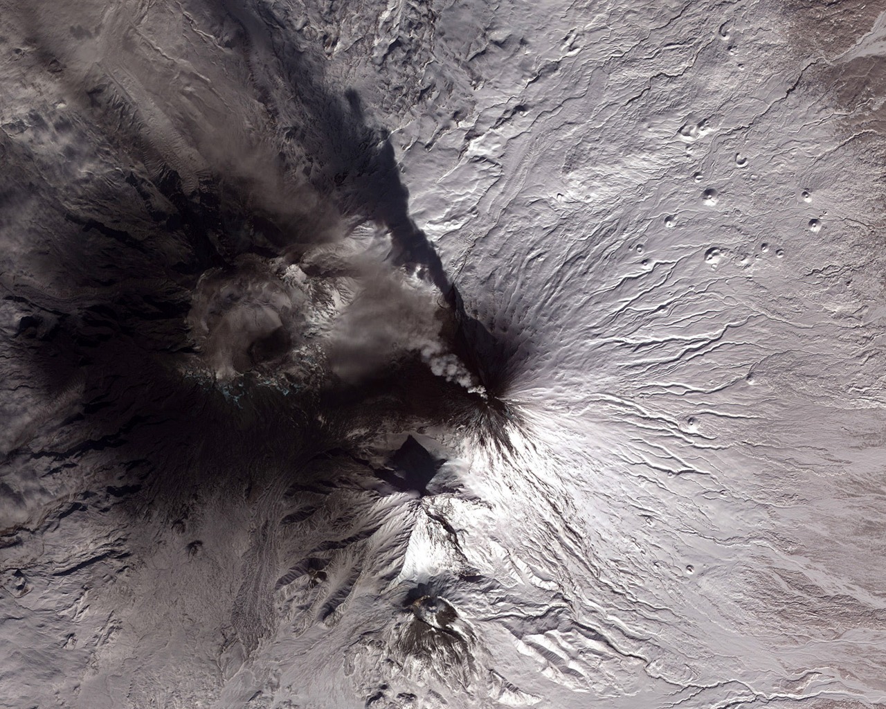 HD wallpaper beautiful bird's-eye view of Earth #9 - 1280x1024