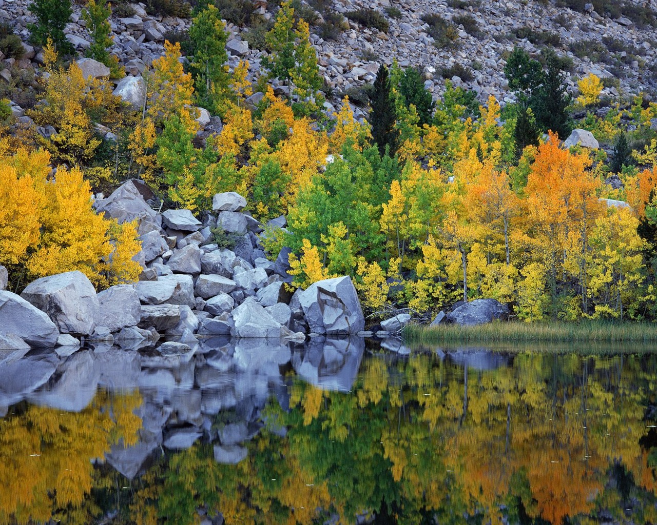 Otoño fondos de escritorio de bellos paisajes #13 - 1280x1024