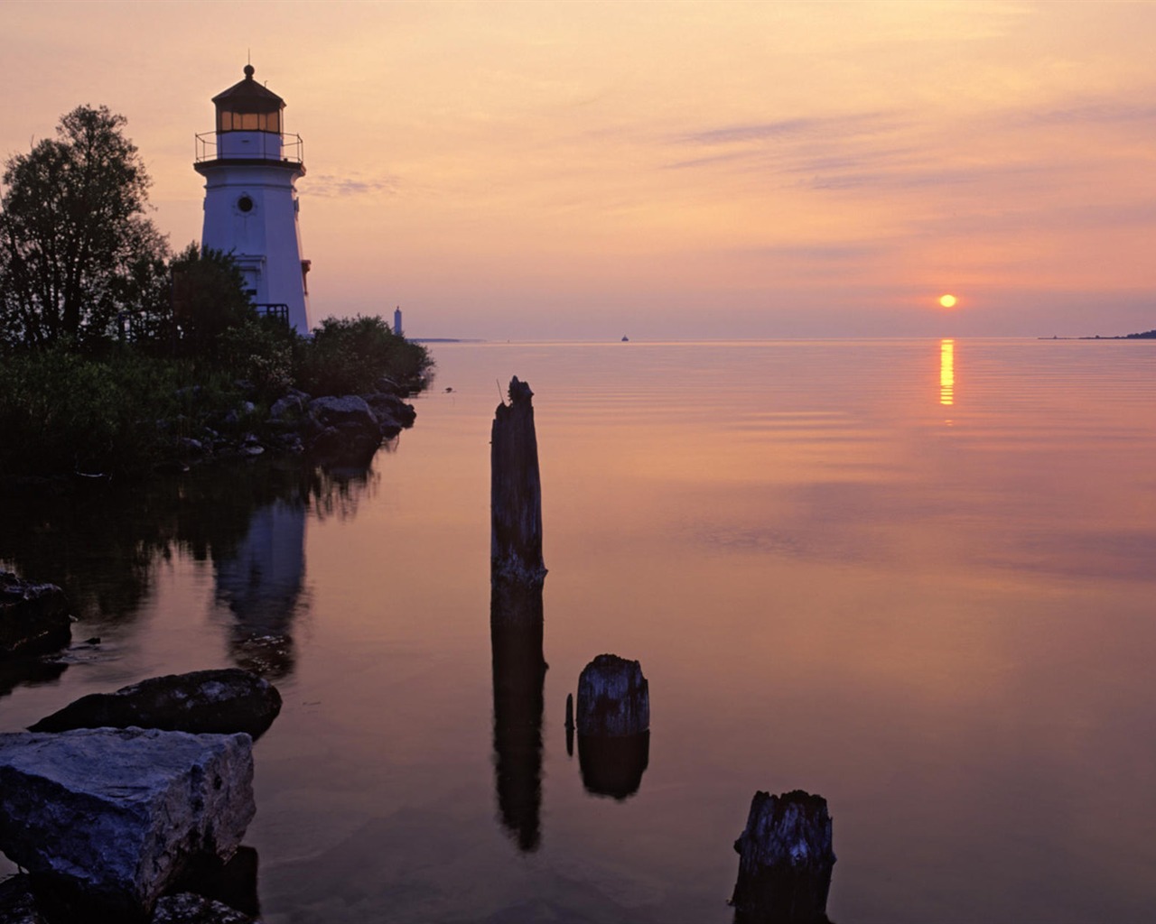 Coastal Lighthouse HD Wallpaper #32 - 1280x1024