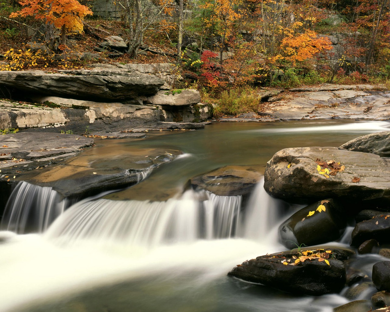 Water streams HD Wallpapers #19 - 1280x1024