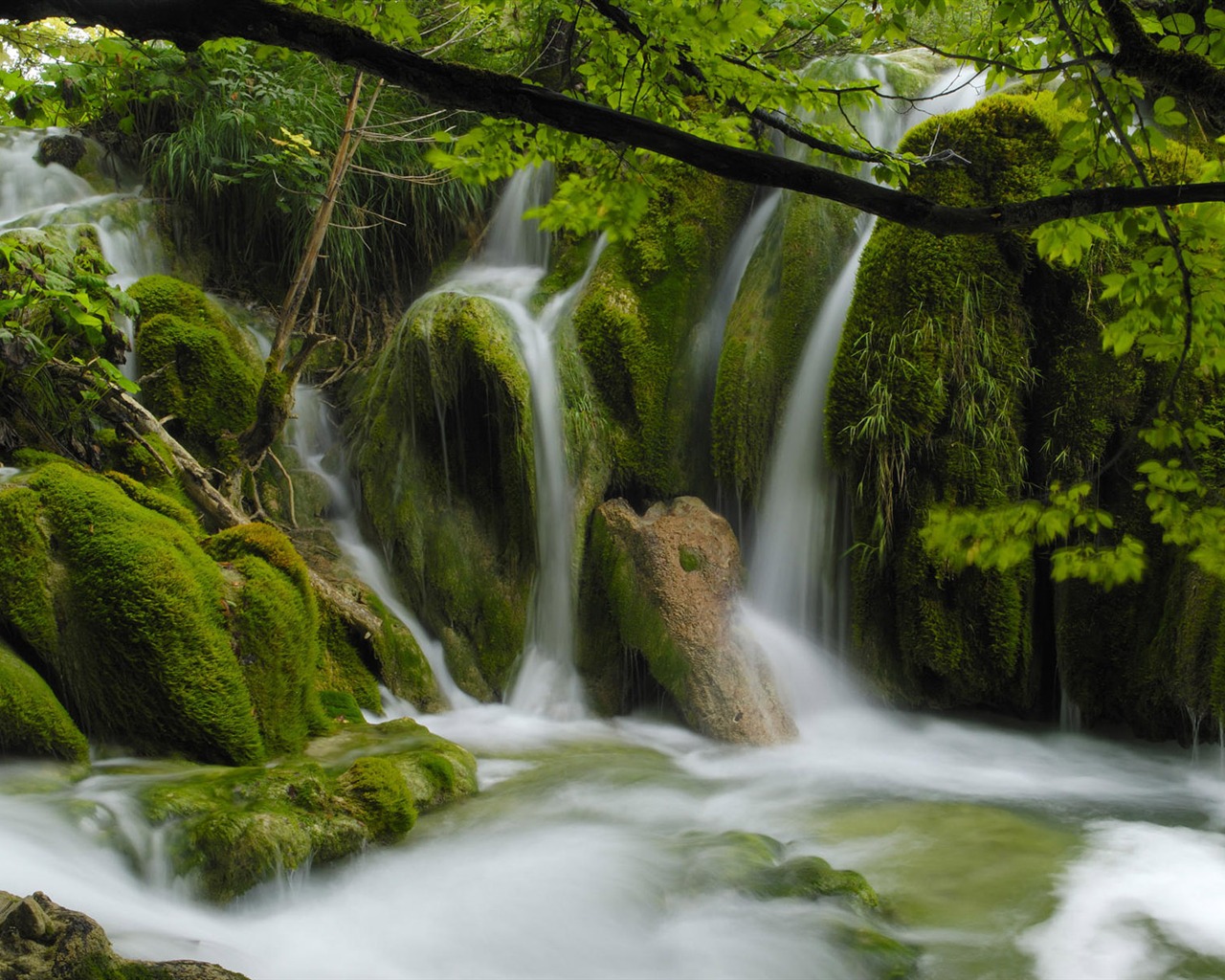 Vodní toky HD Tapety na plochu #26 - 1280x1024