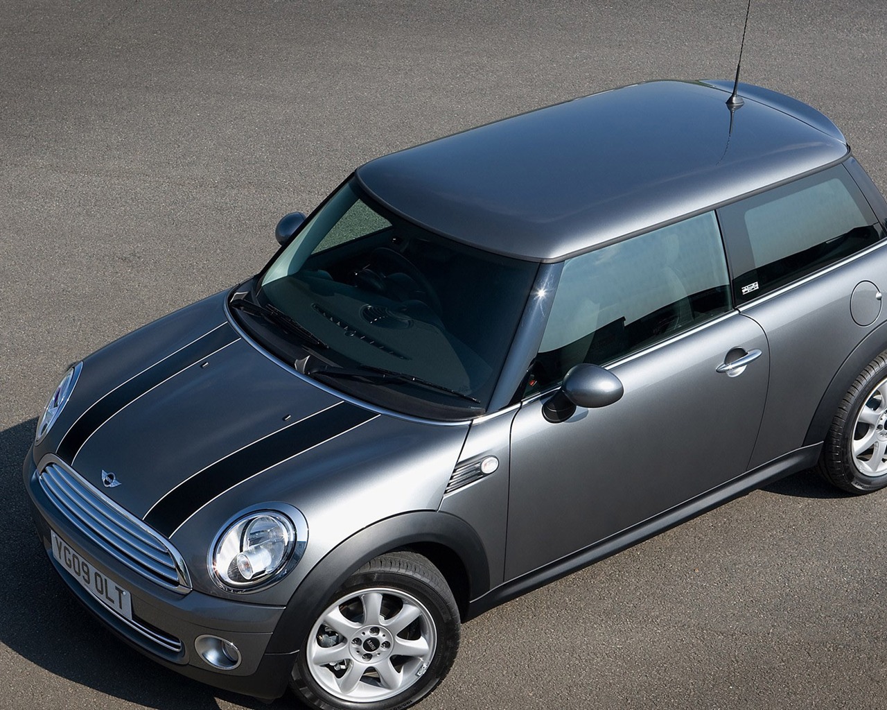 Mini Auto HD Wallpapers #33 - 1280x1024