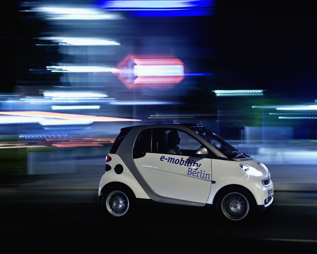 Smart venkovní foto Wallpaper #10 - 1280x1024