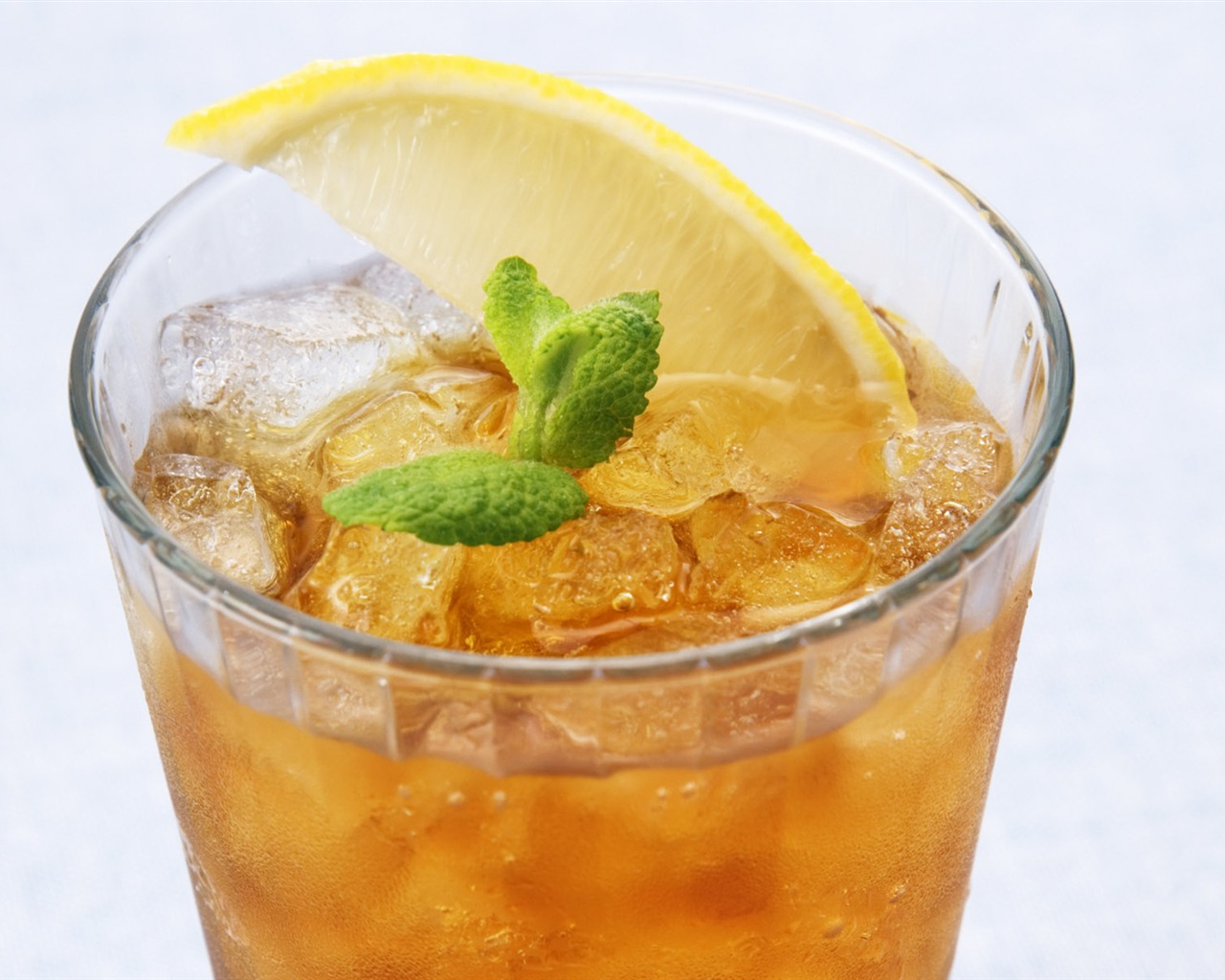 Ice-cold drinks Wallpaper #7 - 1280x1024