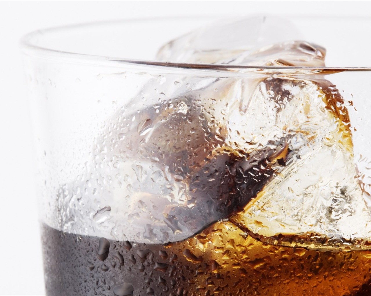 Ice-cold drinks Wallpaper #15 - 1280x1024