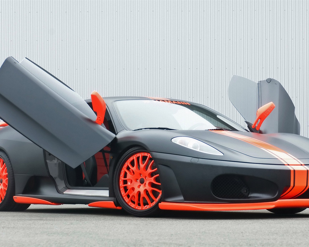 Perfect sports car wallpaper #26 - 1280x1024