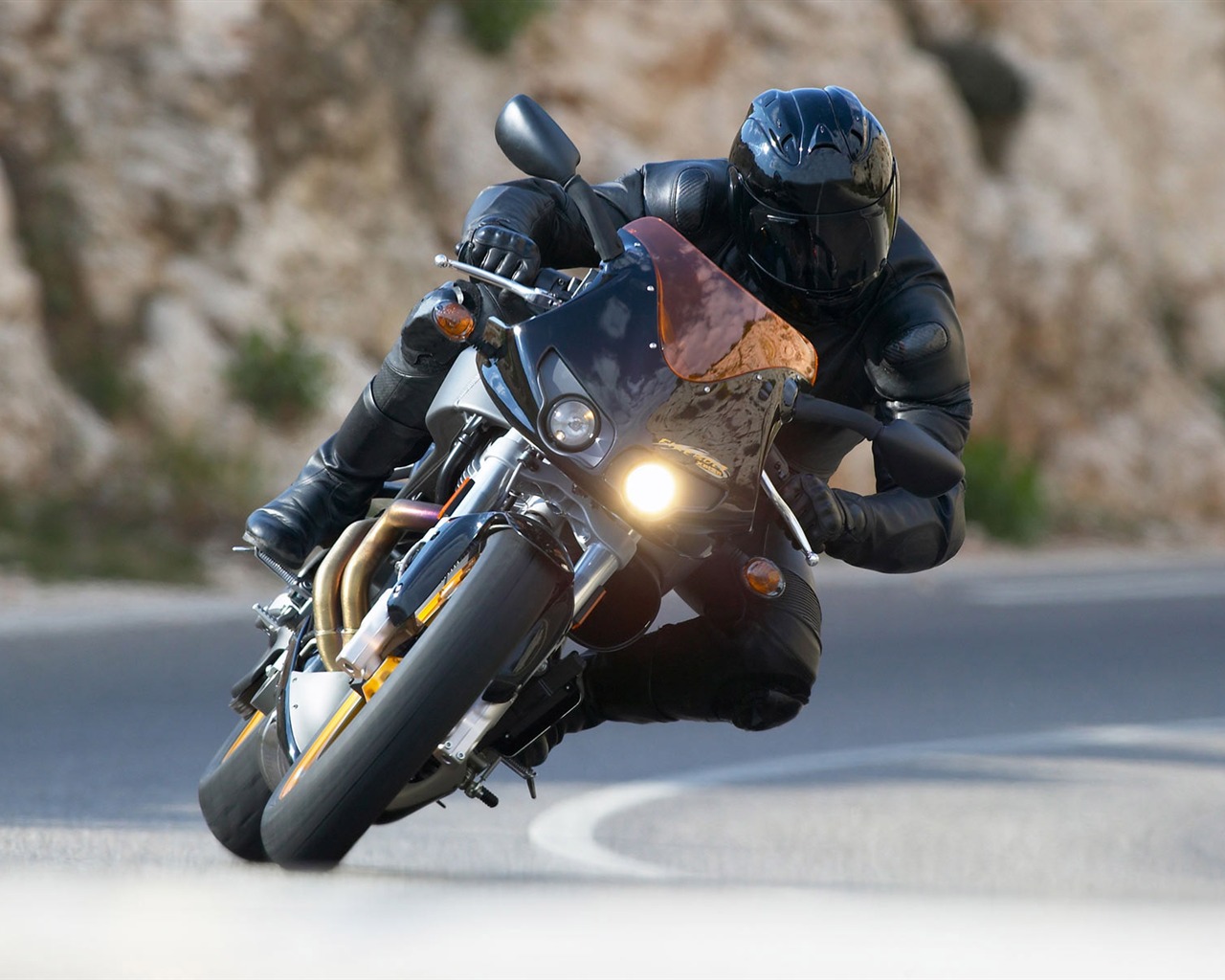 Turn Motorcycle Wallpaper Collection #22 - 1280x1024