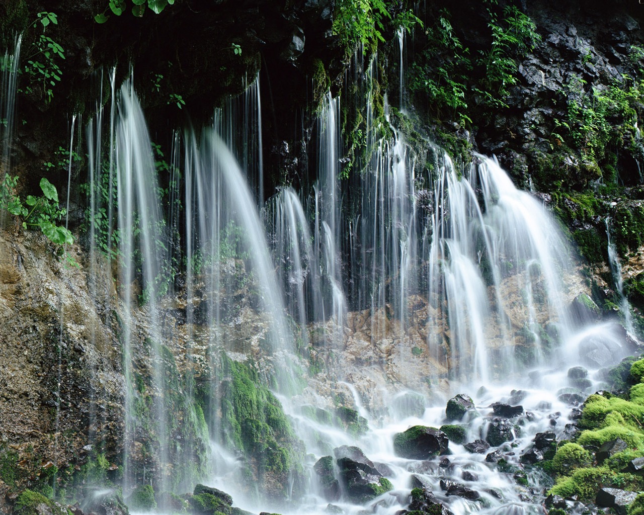 滝は、HD画像ストリーム #19 - 1280x1024