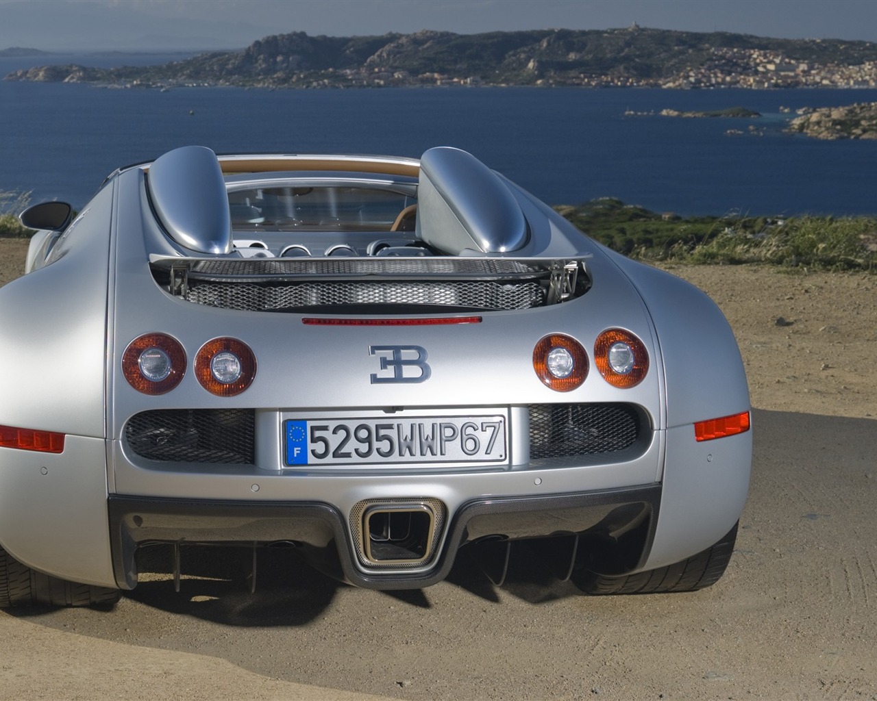 Bugatti Veyron 布加迪威龙 壁纸专辑(一)15 - 1280x1024