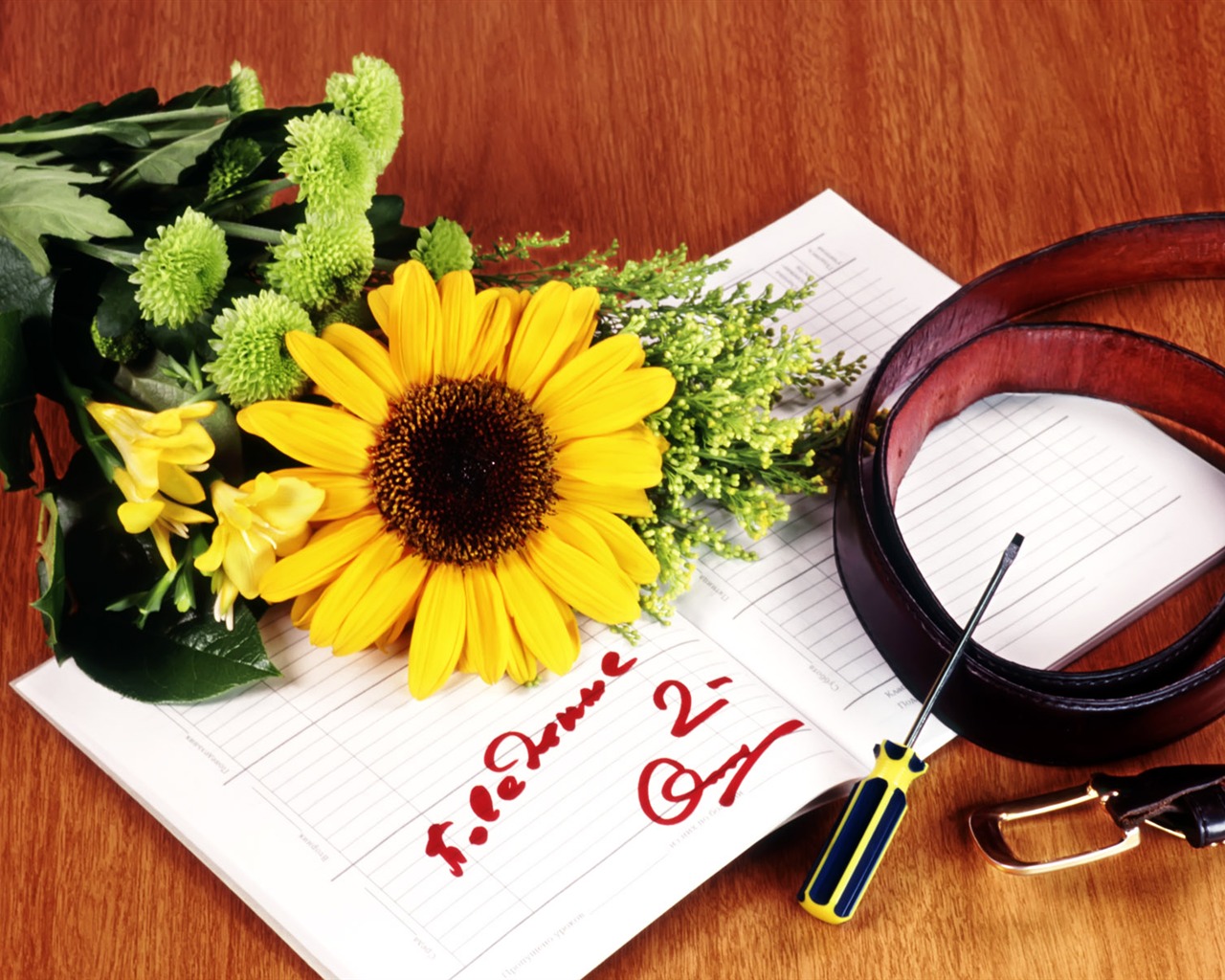Flowers and Instrument wallpaper #1 - 1280x1024