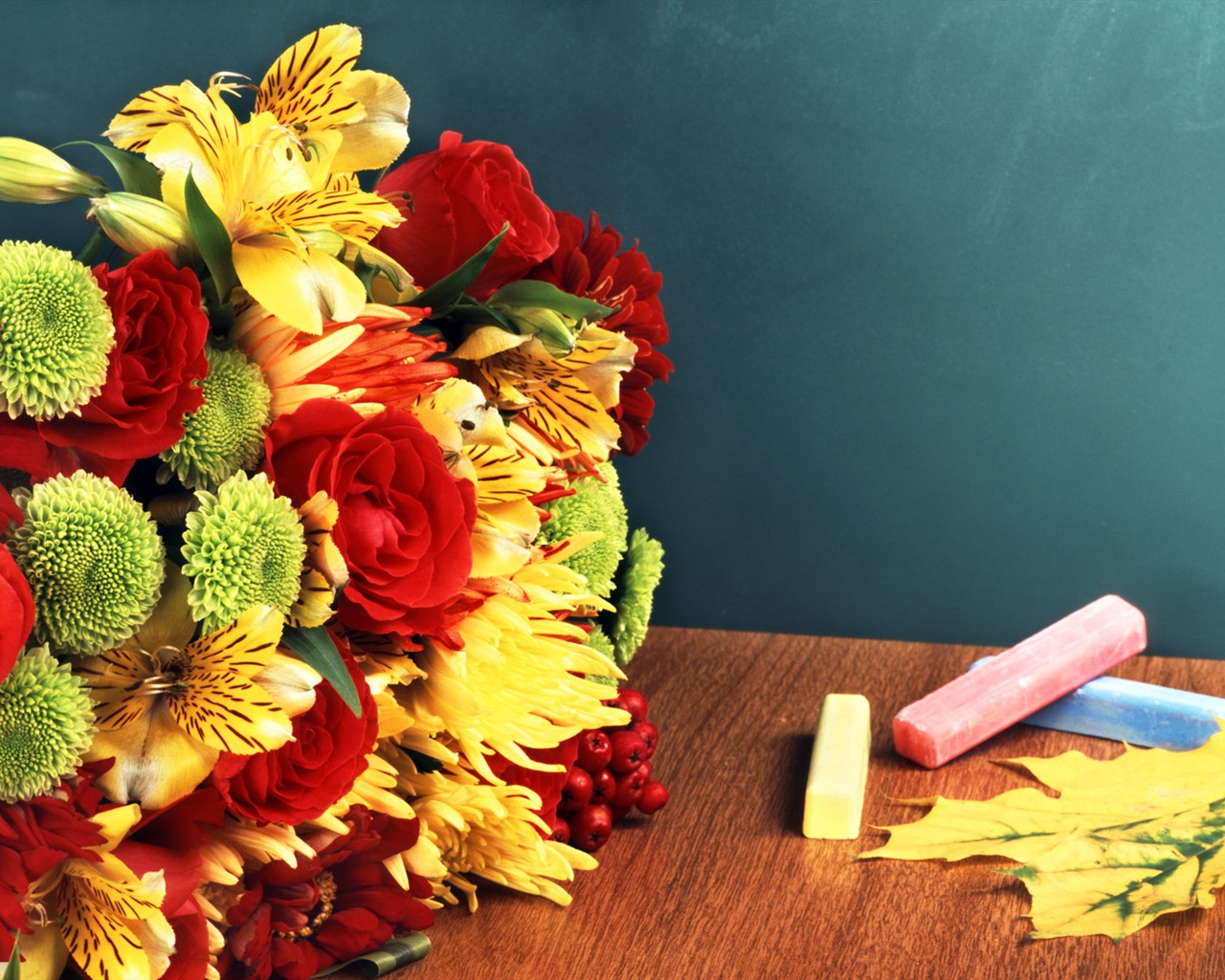 Flowers and Instrument wallpaper #5 - 1280x1024
