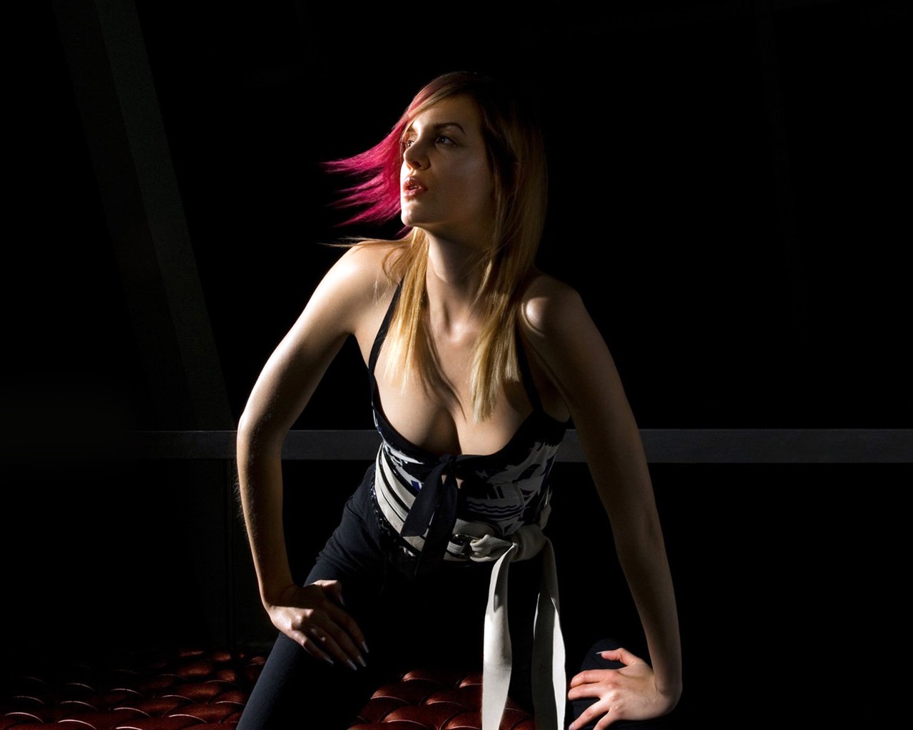 Premium Creative Wallpaper (4) #11 - 1280x1024