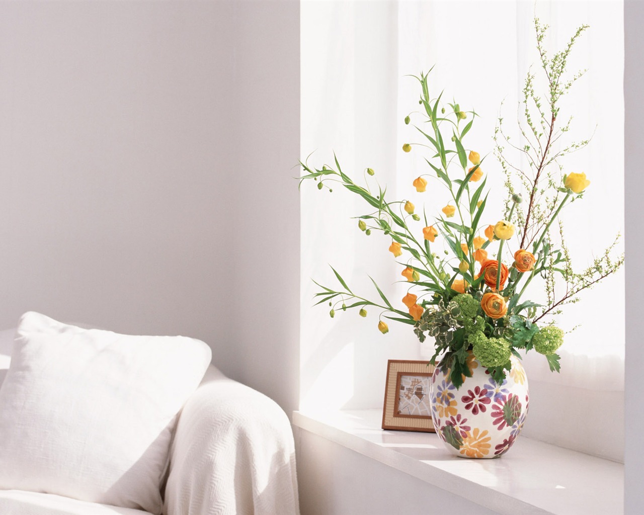 Room Flower photo wallpapers #36 - 1280x1024