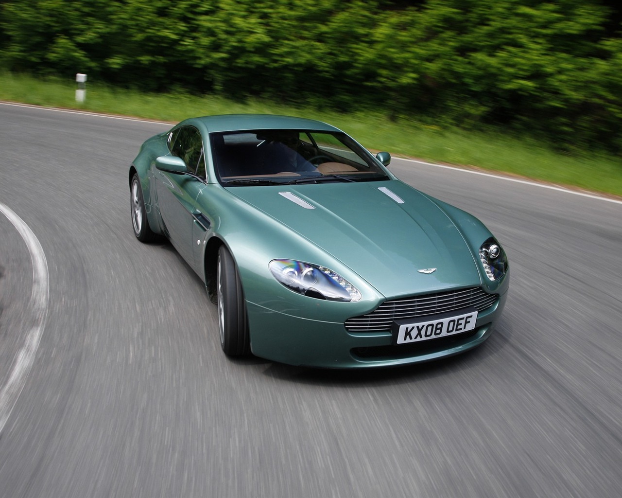 Aston Martin Wallpapers (1) #9 - 1280x1024