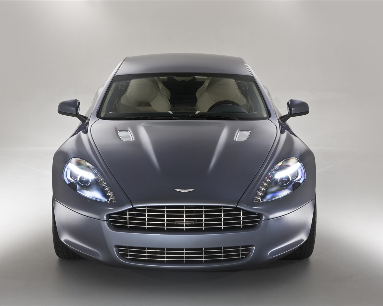 Aston Martin 阿斯頓·馬丁 壁紙(二) #10 - 1280x1024