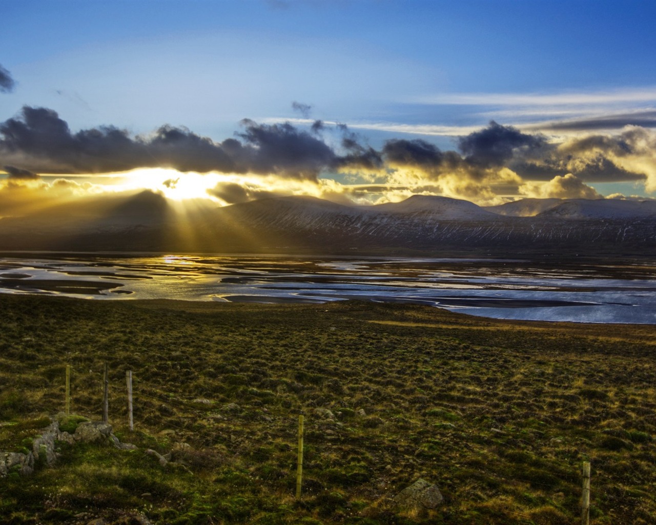 Icelandic scenery HD Wallpaper (2) #7 - 1280x1024