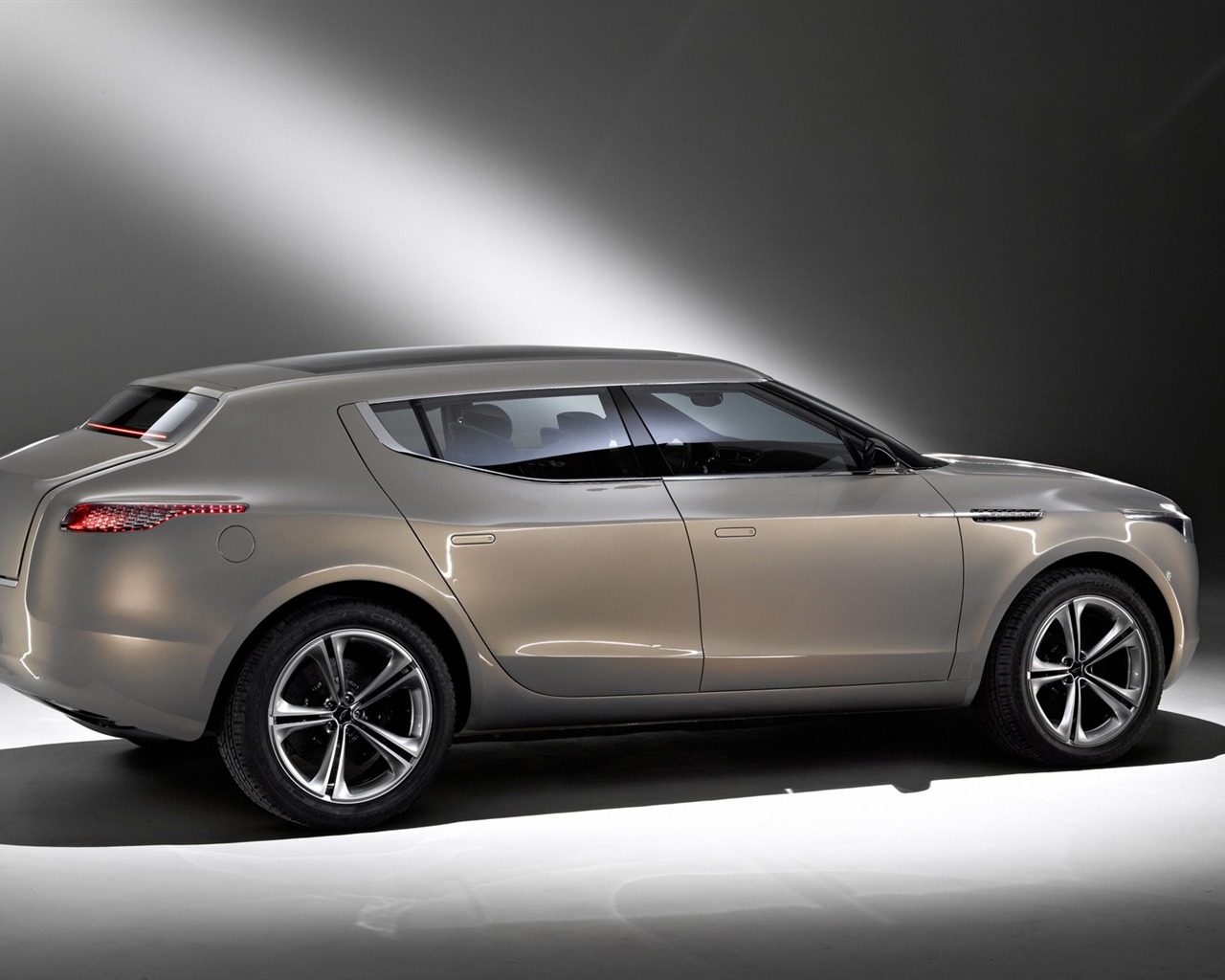Aston Martin Wallpapers (4) #18 - 1280x1024