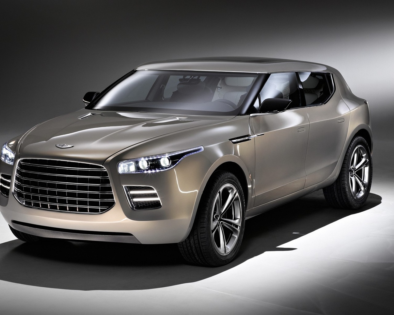 Tapety na plochu Aston Martin (4) #19 - 1280x1024