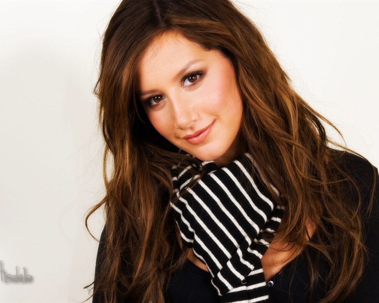 Ashley Tisdale hermoso fondo de pantalla (1) #5 - 1280x1024