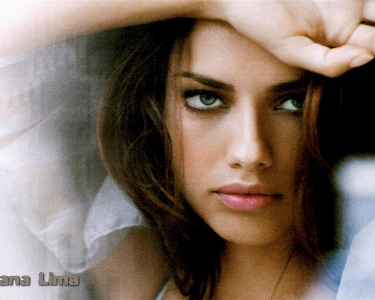 Adriana Lima krásnou tapetu #38 - 1280x1024