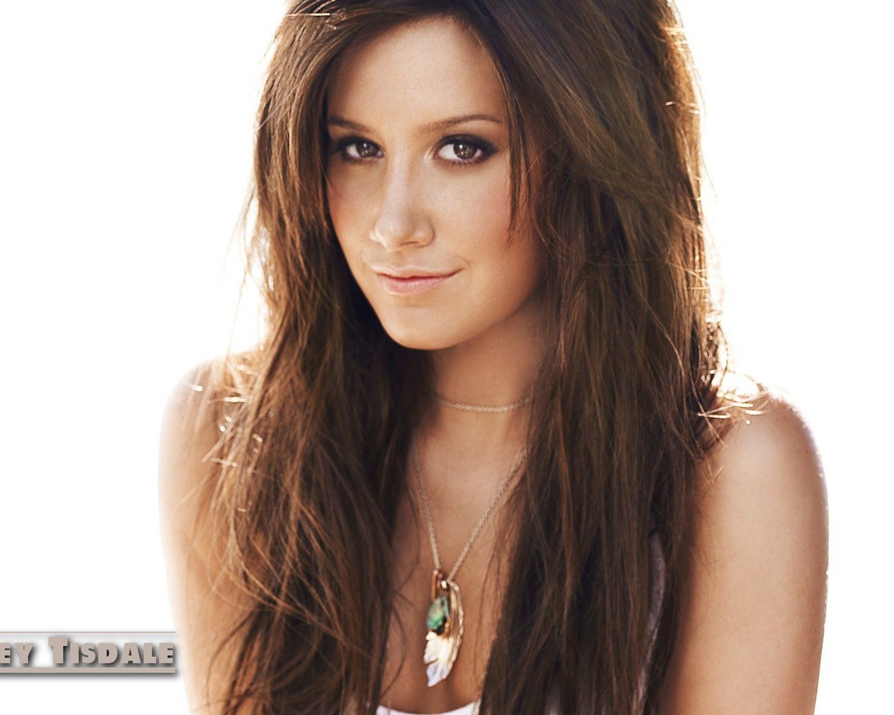 Ashley Tisdale 阿什丽·提斯代尔 美女壁纸(三)2 - 1280x1024