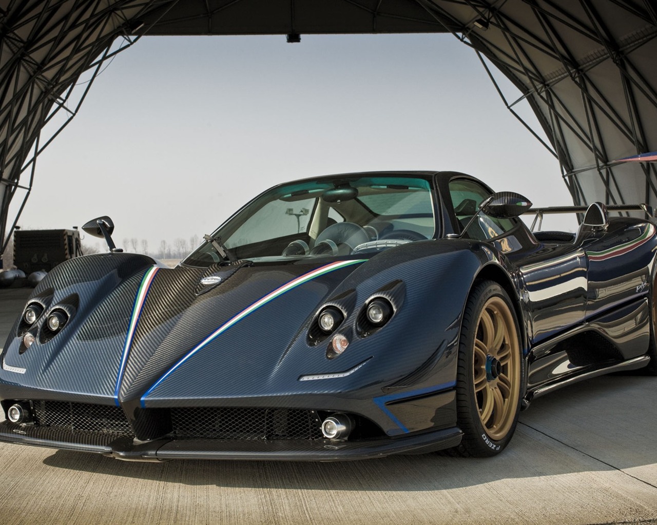 Pagani cars widescreen wallpapers #1 - 1280x1024