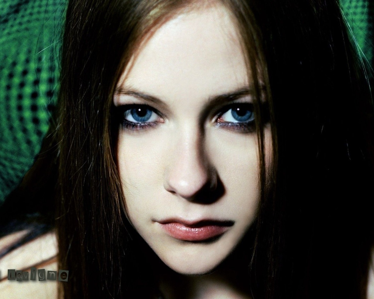Avril Lavigne krásnou tapetu #21 - 1280x1024