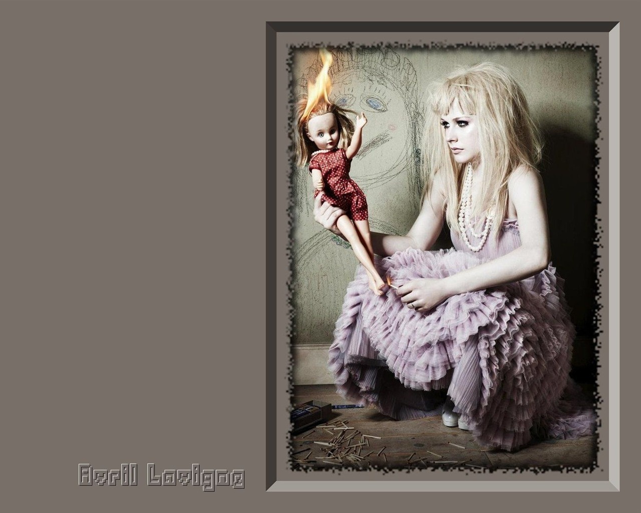 Avril Lavigne krásnou tapetu #25 - 1280x1024