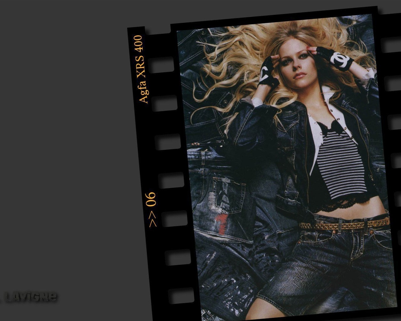 Avril Lavigne krásnou tapetu #31 - 1280x1024