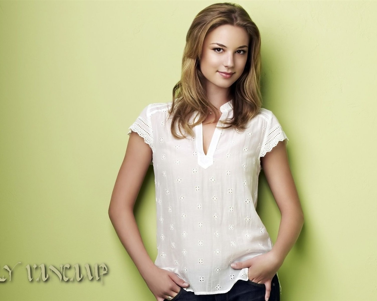 Emily VanCamp 艾米麗·萬凱普美女壁紙 #3 - 1280x1024