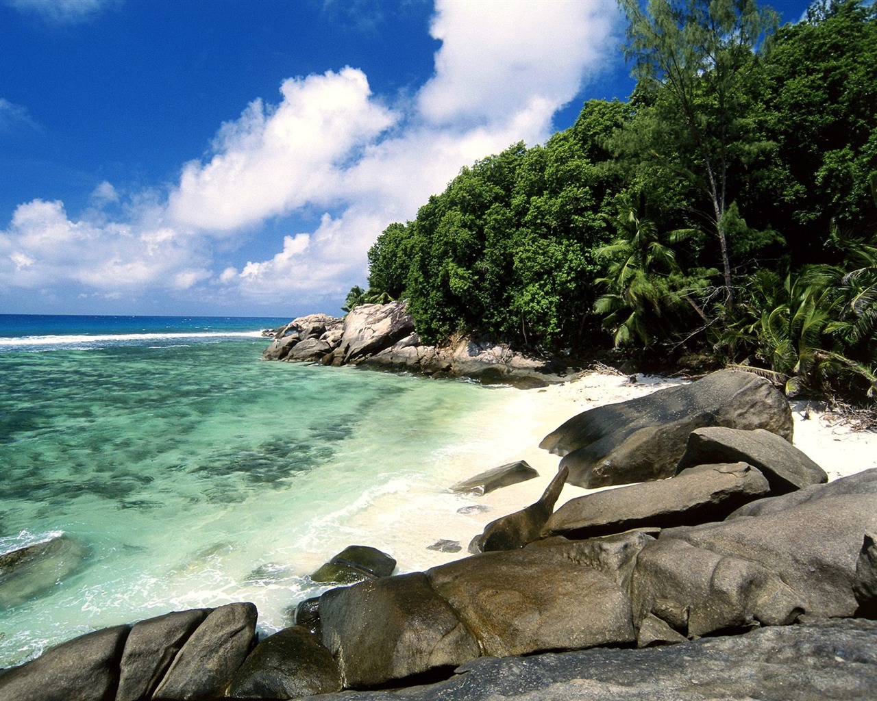 Beach island wallpaper (2) #8 - 1280x1024