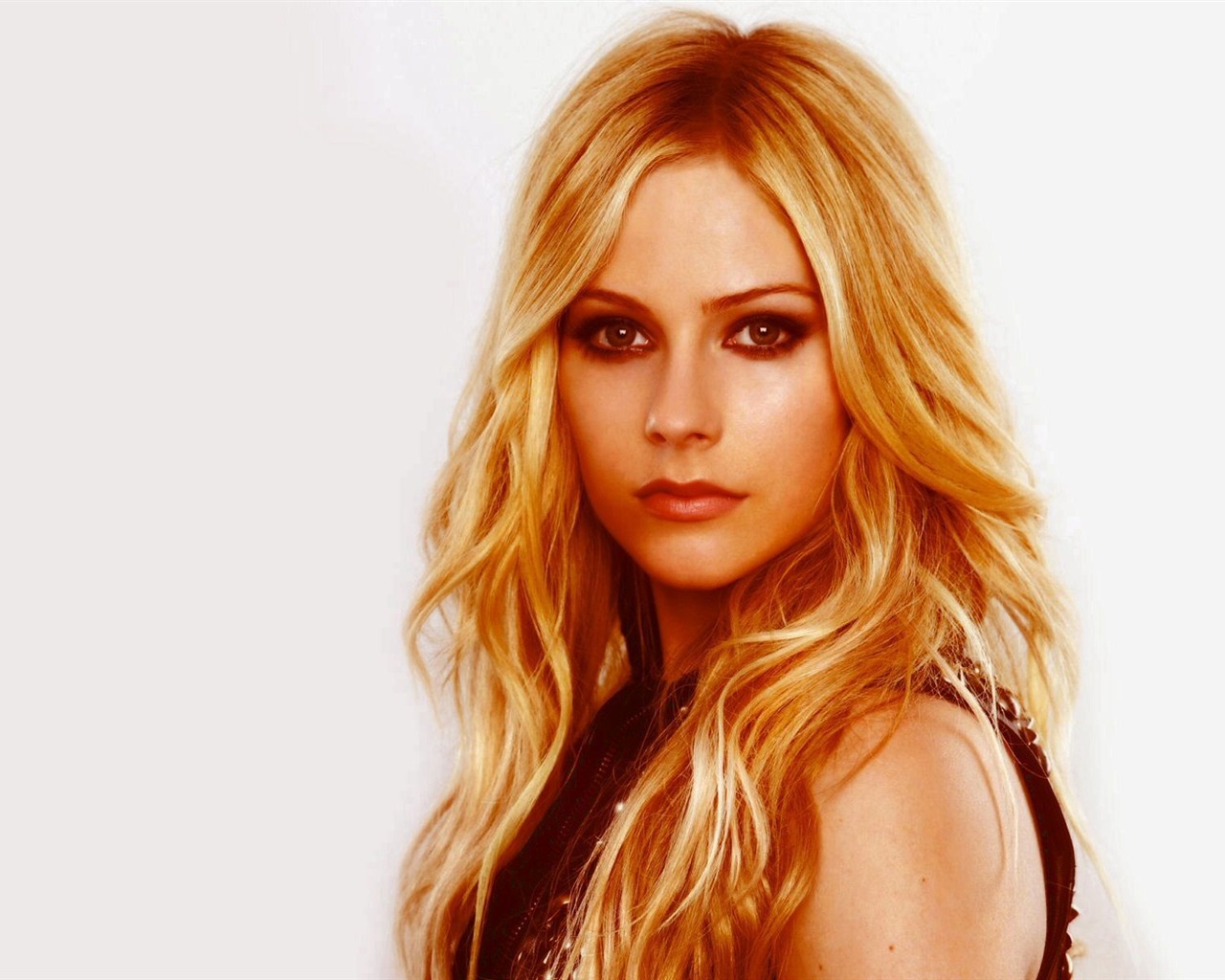 Avril Lavigne 艾薇兒·拉維尼 美女壁紙(二) #9 - 1280x1024