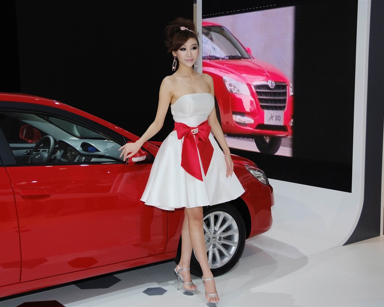 2010北京国际车展 美女车模 (螺纹钢作品)8 - 1280x1024