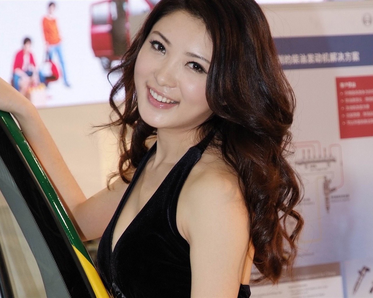 2010北京国际车展 美女车模 (螺纹钢作品)22 - 1280x1024