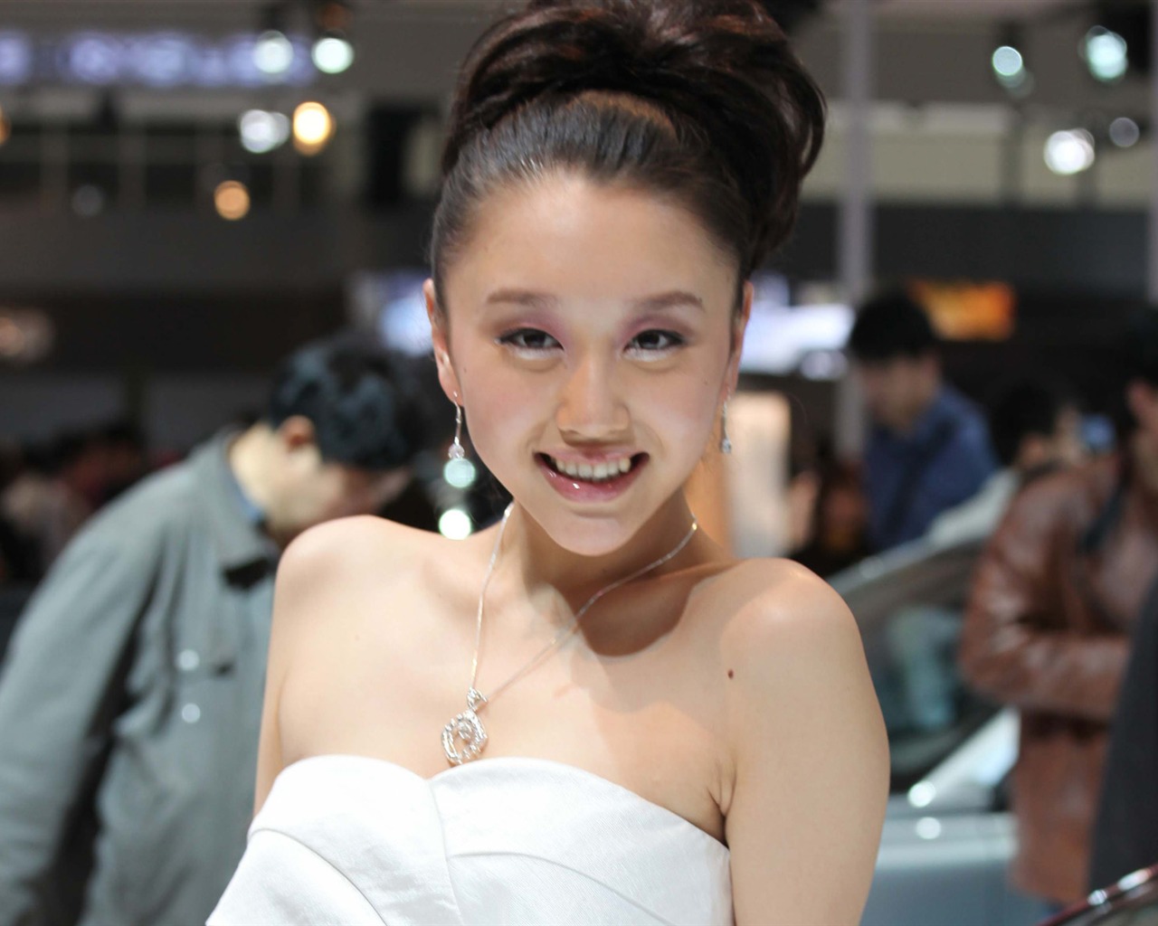 2010 Beijing International Auto Show beauty (2) (the wind chasing the clouds works) #26 - 1280x1024