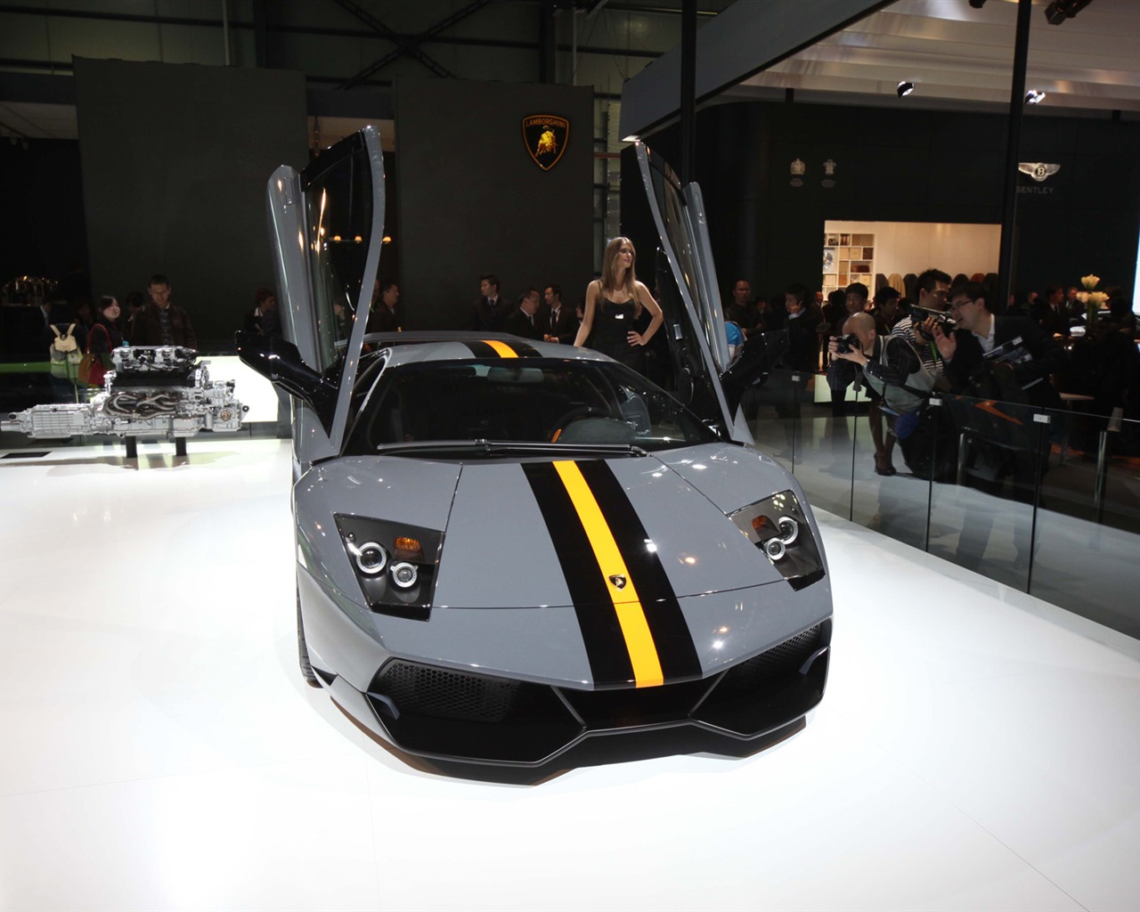 2010 Beijing Auto Show (the wind chasing the clouds works) #9 - 1280x1024