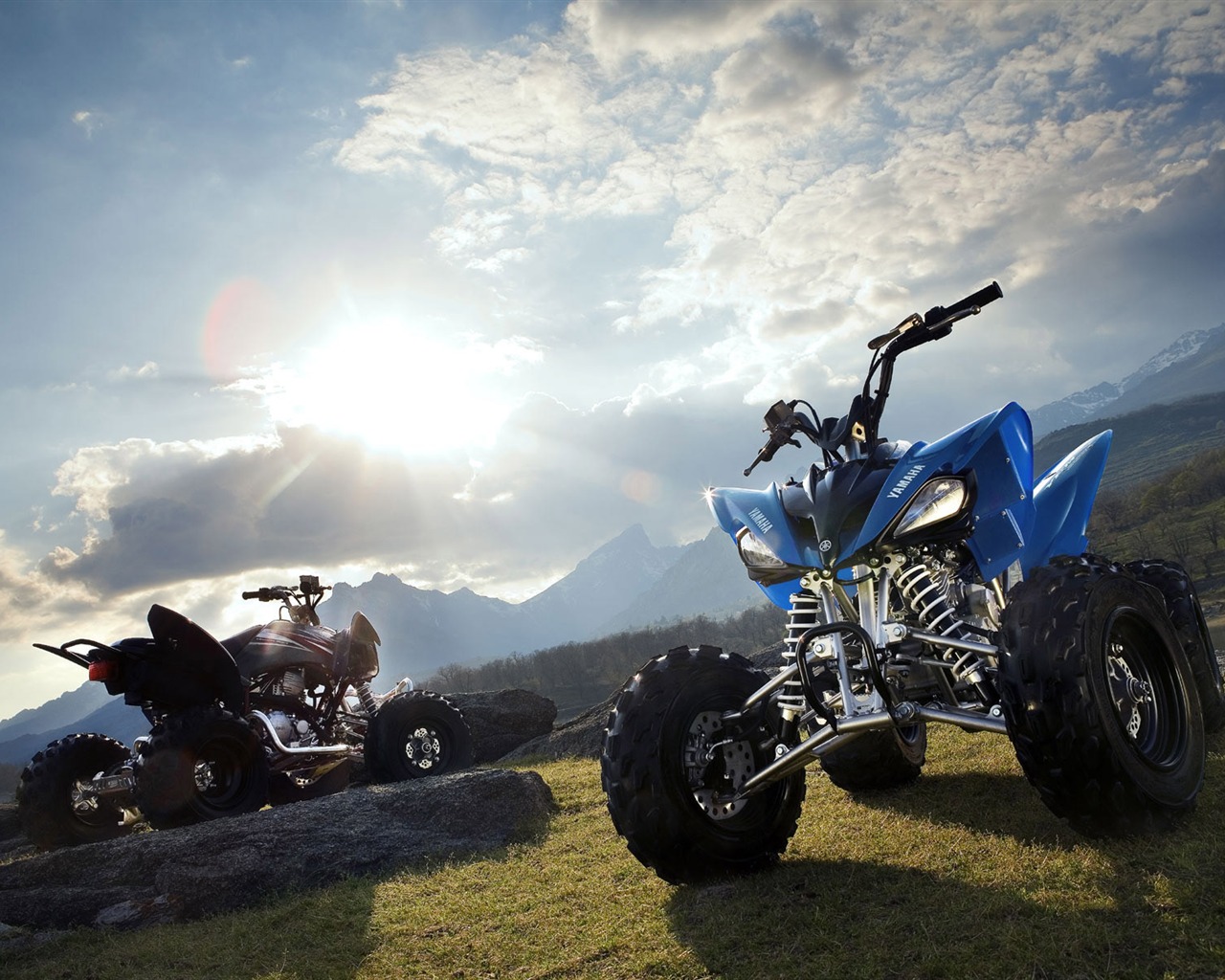 Four YAMAHA wallpaper (2) #7 - 1280x1024