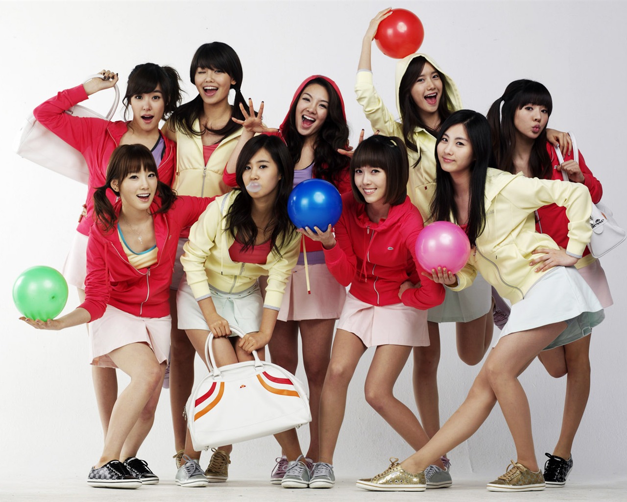 Fond d'écran Generation Girls (1) #17 - 1280x1024