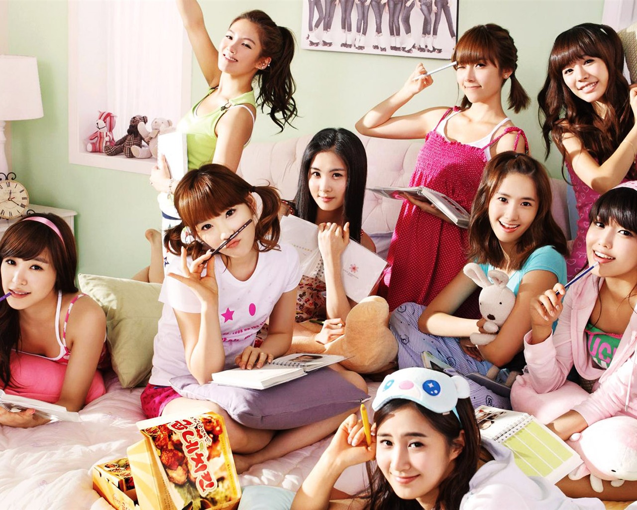 Fond d'écran Generation Girls (2) #1 - 1280x1024