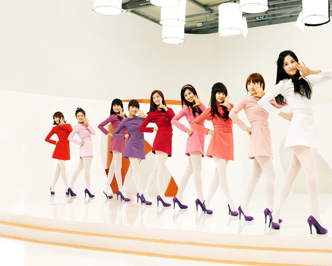Fond d'écran Generation Girls (2) #15 - 1280x1024