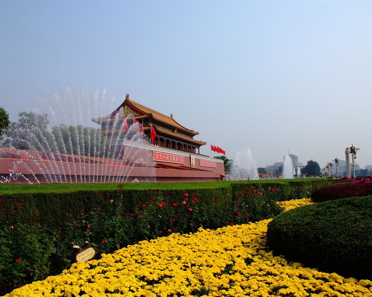 Disfraces, la Plaza de Tiananmen (obras barras de refuerzo) #13 - 1280x1024